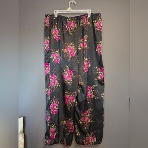 Croft & Barrow Black Floral Pants Intimate Women's XL